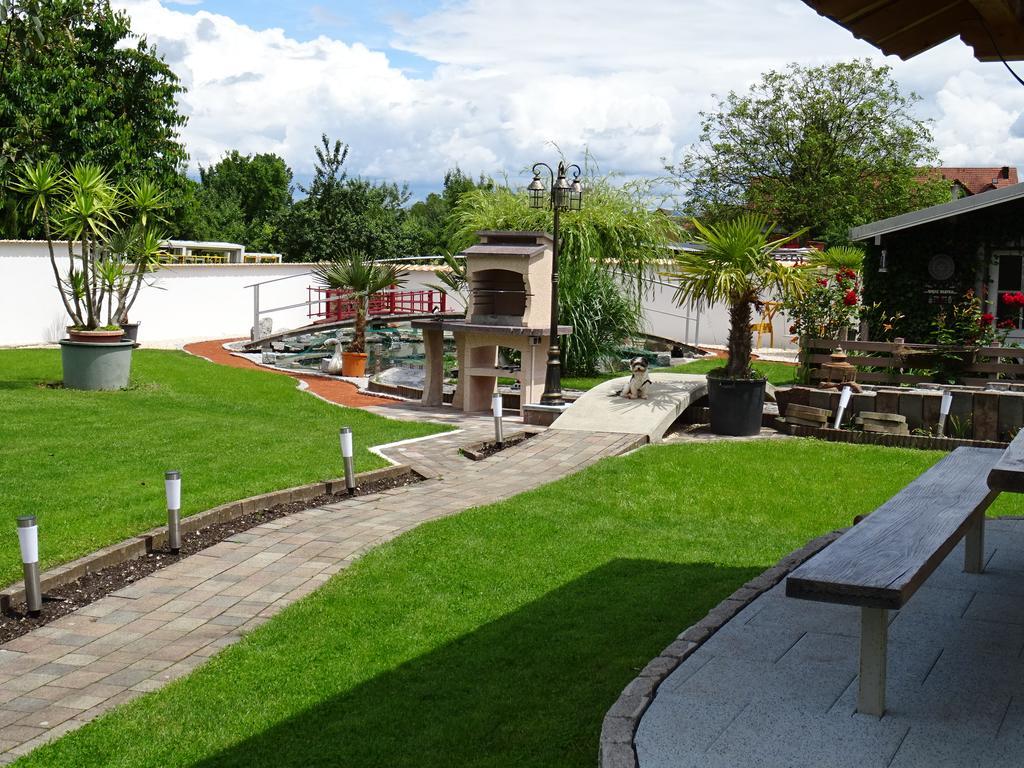 Apartment Euro As Kappel-Grafenhausen Luaran gambar
