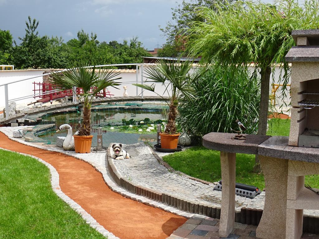 Apartment Euro As Kappel-Grafenhausen Luaran gambar